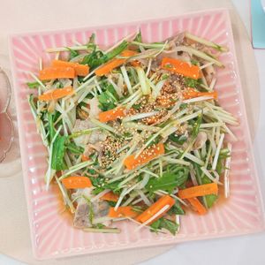 milkの作ってみた!投稿(【豚肉と水菜ともやしとにんじんの中華風和え物】おつまみに！)