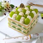 マスカットのデコレーションケーキ
