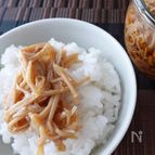 薄味でも出汁でおいしい「なめたけ」