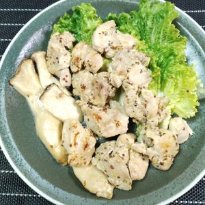 M＊Pの作ってみた!投稿(鶏肉のたっぷり粒マス塩糀焼き)