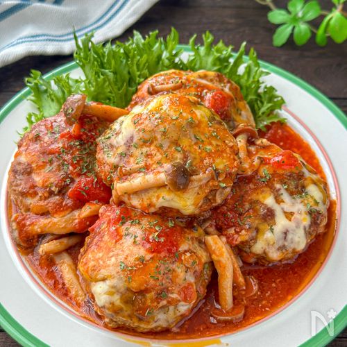 家族大満足♡【トマト煮込みハンバーグ】