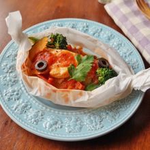 電子レンジで！鱈のトマトパッツァ風包み焼き