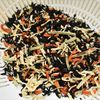 【鶏肉とひじきの炊き込みご飯】包丁不要で簡単!の下準備
