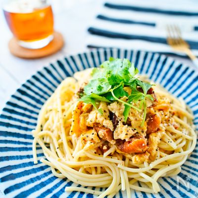 意外な組み合わせ?洋風親子パスタ
