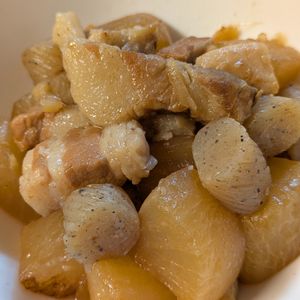 かめちゃん🐢の作ってみた!投稿(味しみしみ濃厚🤭♪豚バラ大根とこんにゃくの生姜煮🍚)