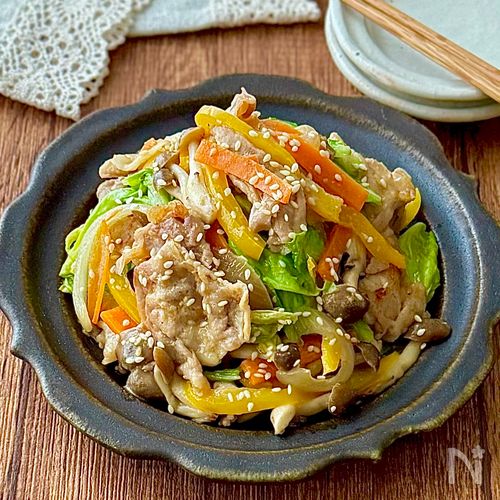 豚肉とたっぷり野菜のごま味噌炒め