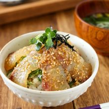 さっぱりやみつき♪鯛の漬け丼