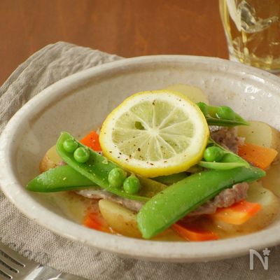 豚肉と春野菜のレモンバター蒸し