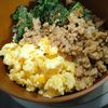 ゆみの作ってみた!投稿(【しっとりそぼろの三色丼】簡単絶品!)