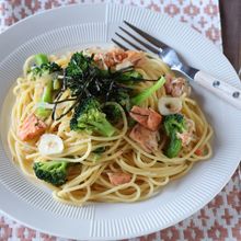 鮭缶とブロッコリーの和風パスタ
