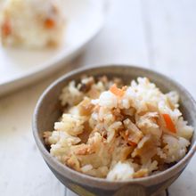 使い勝手抜群♩食感も楽しい鶏と根菜のおかずのもと