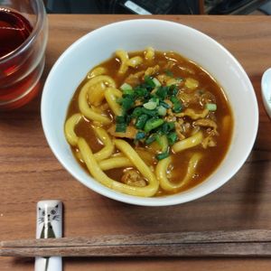 ゆの作ってみた!投稿(5分で完成♡お蕎麦屋さんみたいなカレーうどん)