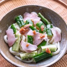 【きゅうりとハムの冷やしうどん】包丁&コンロ要らず♪