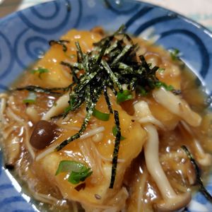 コスモスの作ってみた!投稿(【揚出し豆腐のみぞれきのこあん】フライパンで楽々♪)