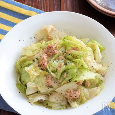 やみつき!レタスとツナのもみもみサラダ