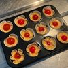 お弁当にピッタリ♪トースターで簡単「餃子の皮でミニキッシュ」の工程2