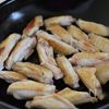 【5分で味しみ♪手羽中と長芋の甘辛煮】ホクホク食感で腸活に◎の工程1
