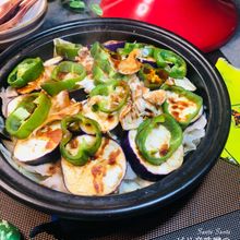 【手間いらず&スピーディ】ピリ辛味噌の回鍋肉風☆タジン鍋