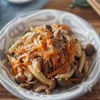 簡単、時短10分副菜【しめじとにんじんのきんぴら】