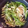 鶏むね肉のチンジャオロースの工程2