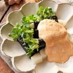 大人のおつまみ【餅とかいわれの海苔包み 明太マヨソースがけ】