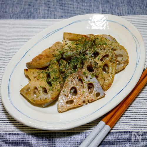 ごま油で美味しい「蓮根の塩炒め」