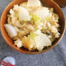 葉まで使う!大根とツナの炊き込みご飯