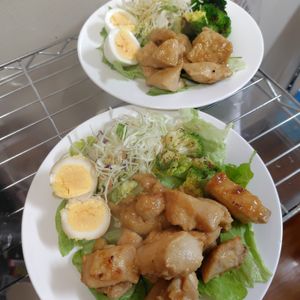 はぴまんの作ってみた!投稿(ご飯が進む味付け♡『西京風照り味噌チキン』＃下味冷凍)