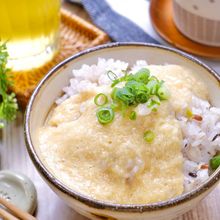 たまごかけご飯が変身♪『長芋とろろご飯』