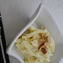 セロリとリンゴのサラダ