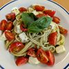 まゆのの作ってみた!投稿(味付け1つ！本格！イタリアンカラーなバジルパスタ)