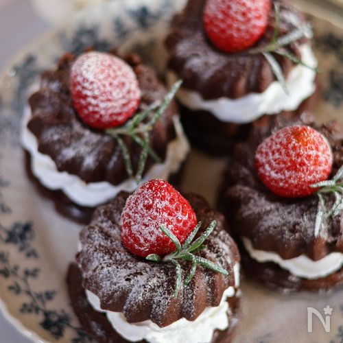 【レンジで簡単ふわふわチョコケーキ】15分！100均の型使用