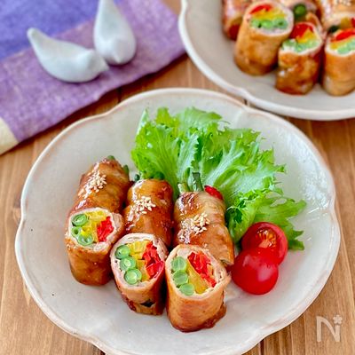 甘辛味でごはんがすすむ♩いんげんとパプリカの肉巻き