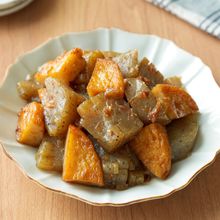 【こんにゃくとさつま揚げの煮物】10分 ホッとする腸活副菜