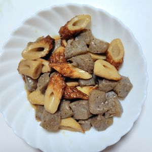 ふうかの作ってみた!投稿(ワンパン10分♪【こんにゃくとちくわの甘辛煮】)