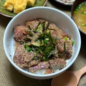 ムーちゃんの作ってみた!投稿(胡麻だれブリのだし茶漬け)