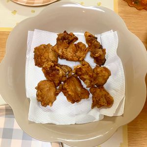 ありみの作ってみた!投稿(揚げ焼きでOK！【絶品黄金比☆鶏唐揚げ】サクッとジューシー！)
