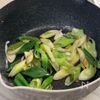 コク旨ねぎ味噌肉豆腐（豚こまで簡単）の工程1