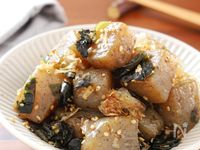 腸活にも◎【こんにゃくとわかめのピリ辛ごま炒め】あと一品に♪