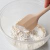 土台から手作り
米粉のニューヨークチーズケーキの工程1