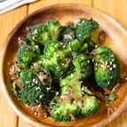 レンジで5分！【ブロッコリーのおかか塩昆布和え】簡単副菜♩
