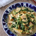 手早くできてヘルシーで経済的♩厚揚げと水菜の出汁煮