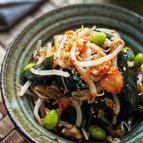 《5分おつまみ》枝豆がポイント♪もやしとわかめのキムチナムル