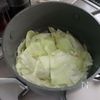 だしパックで簡単♪キャベツの味噌汁の工程2
