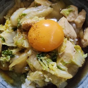 1315327の作ってみた!投稿(パパッと作れる節約丼！『胸肉と白菜のすき焼き風どんぶり』)