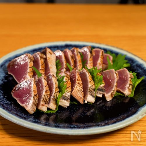 【簡単!】家で作るとめちゃくちゃ美味しい!極上かつおのたたき