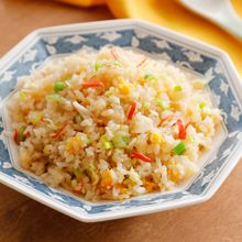 ＼炊飯器でパラパラ! ／かに玉チャーハン