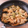 【鶏むね肉と長ねぎのバタポン照り焼き】ご飯に合うお手軽おかずの工程3