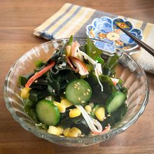 彩り野菜とカニカマのアスリートサラダ