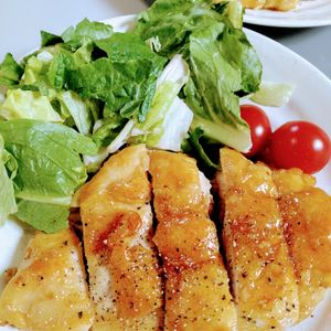 ゆみの作ってみた!投稿(鶏むねのコンソメレモン照り焼き)